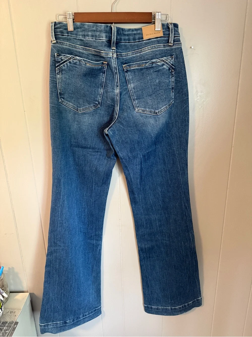 Buckle Black Women’s Fit No. 53 Trouser Jeans 28x34 Shaping and Smoothing